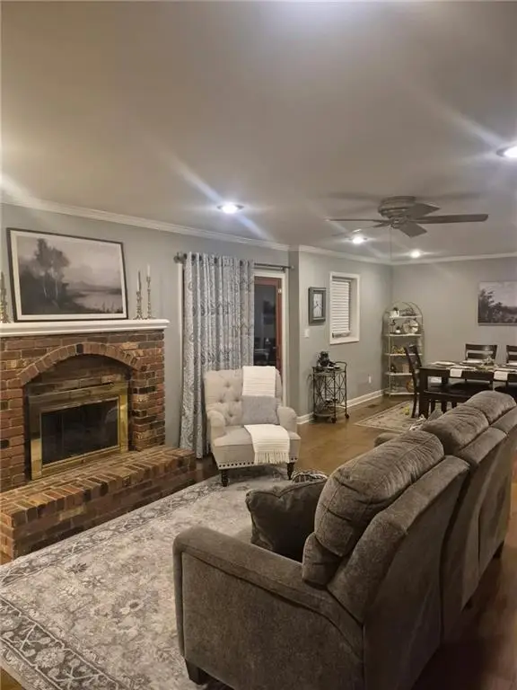 712 Raven Street, Raymore, MO 64083