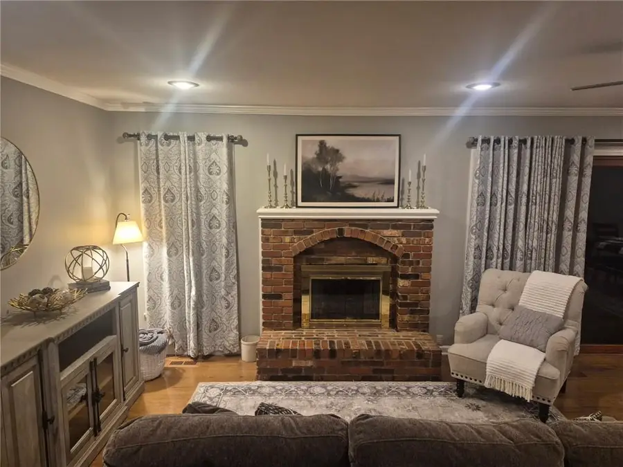 712 Raven Street, Raymore, MO 64083 - #2