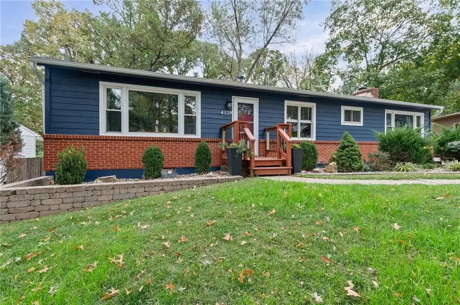 4329 N Wyandotte Street, Kansas City, MO 64116 - #2