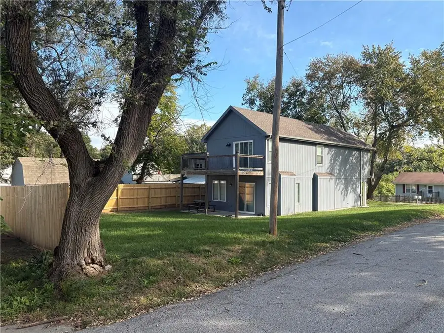 1816 NE 38th Street, Kansas City, MO 64116 - #2