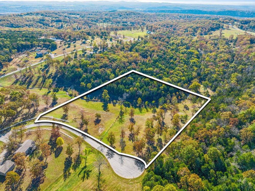 300 River Ranch Road, Kissee Mills, MO 65680 BHGRE