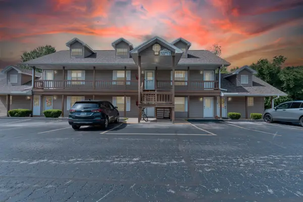 2 Memory Lane #2, Branson, MO 65616