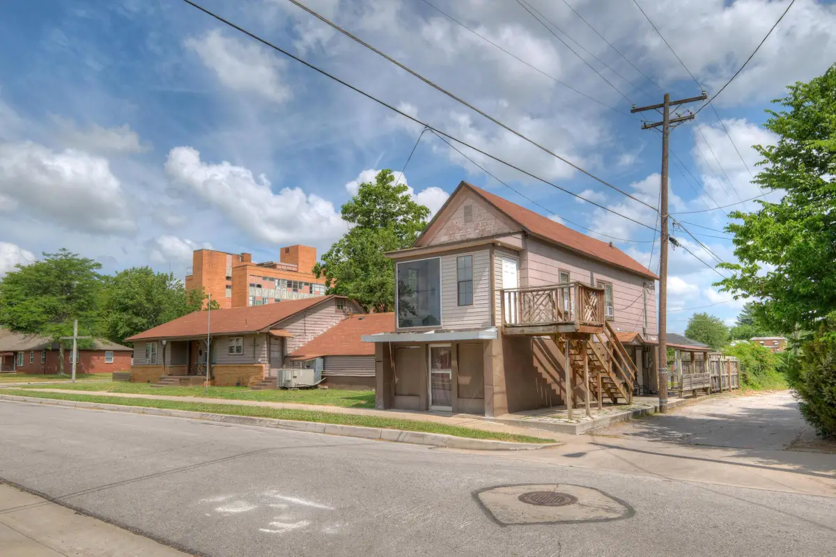 615/617 W 21st Street, Joplin, MO 64804 - #1