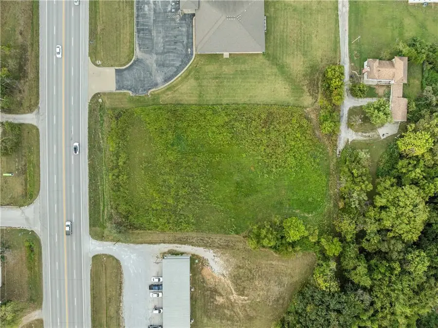 000 N Centennial Boulevard, Nevada, MO 64772 - #3