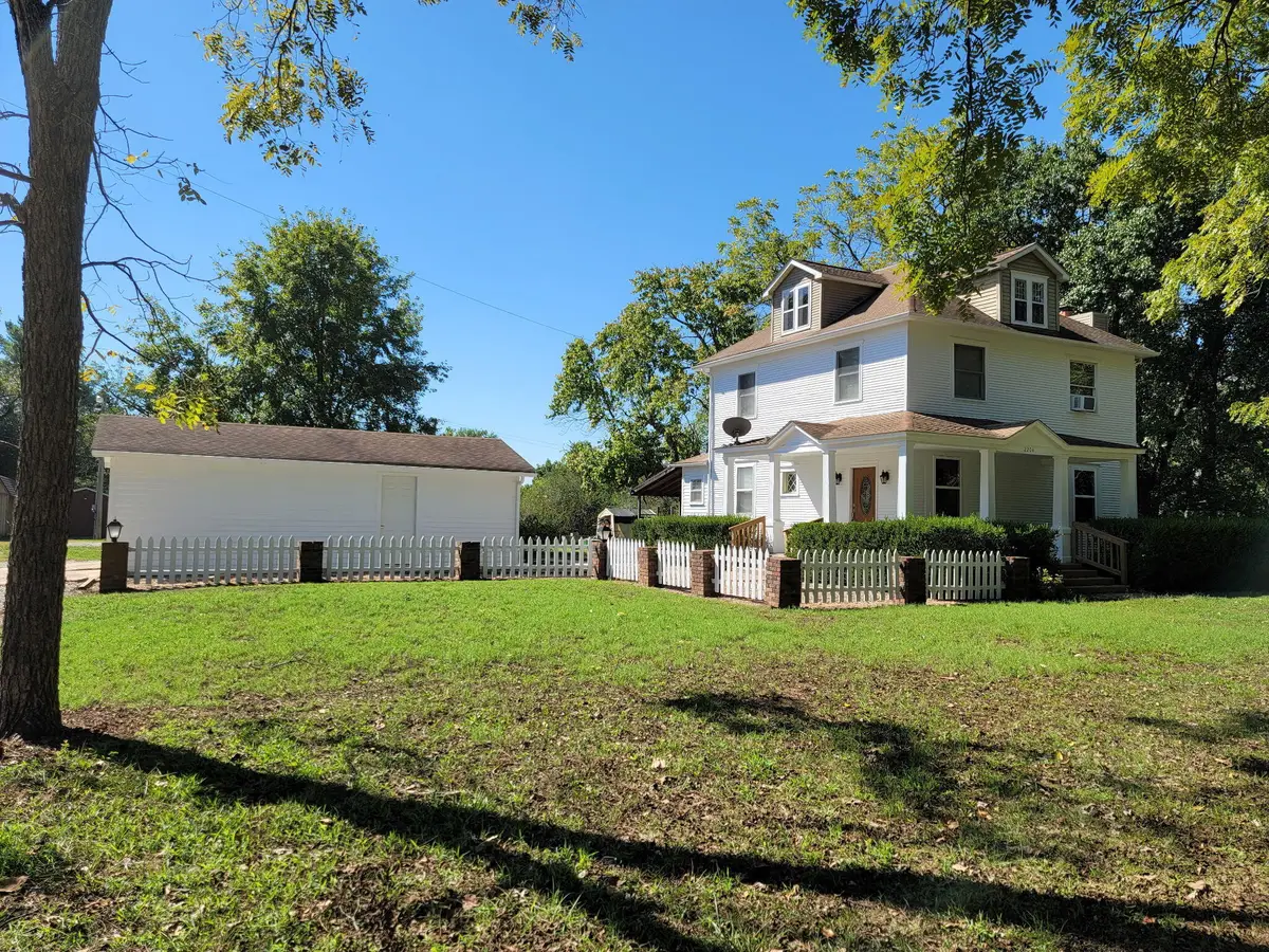 2204 Gleghorn Street, West Plains, MO 65775 - Image #1