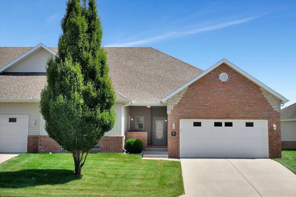1362 N Sandy Creek Circle #4, Nixa, MO 65714 - Image #1