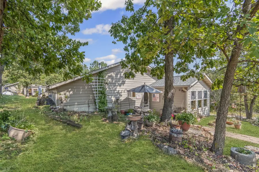 17537 Mockingbird Rd Road, Warsaw, MO 65355 - Image #2