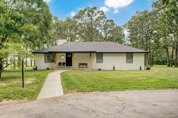 12163 State Highway Tt, Republic, MO 65738