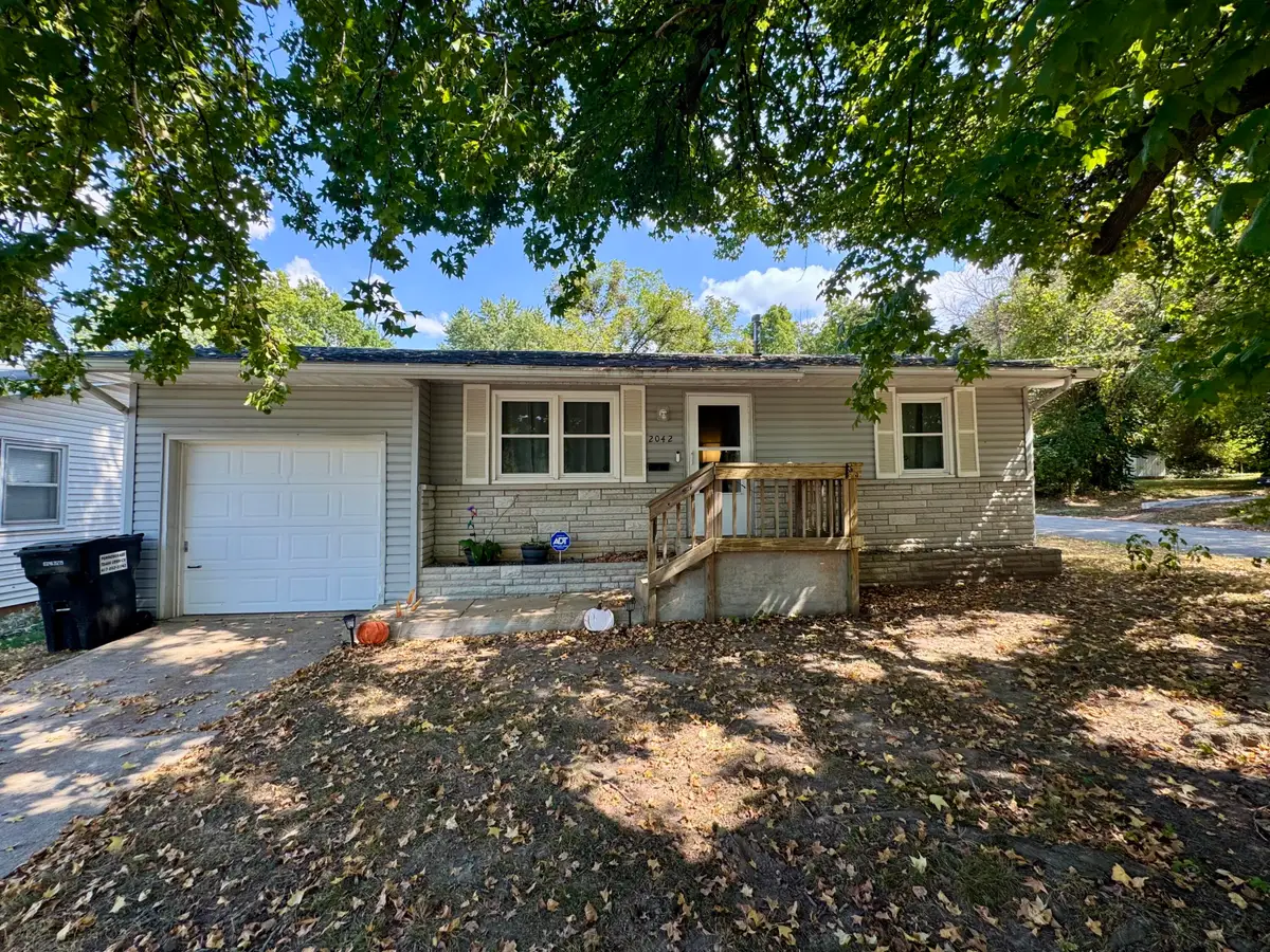 2042 N Marion Avenue, Springfield, MO 65803 - Image #1