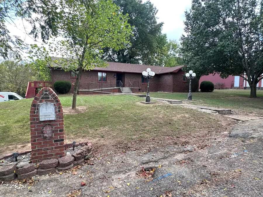 1401 Rosewood Drive, Monett, MO 65708 - Image #2