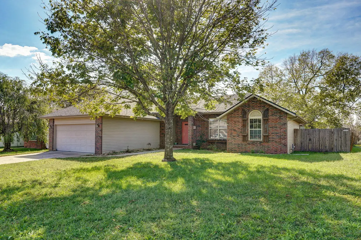 761 N Lexington Avenue, Republic, MO 65738 - Image #1