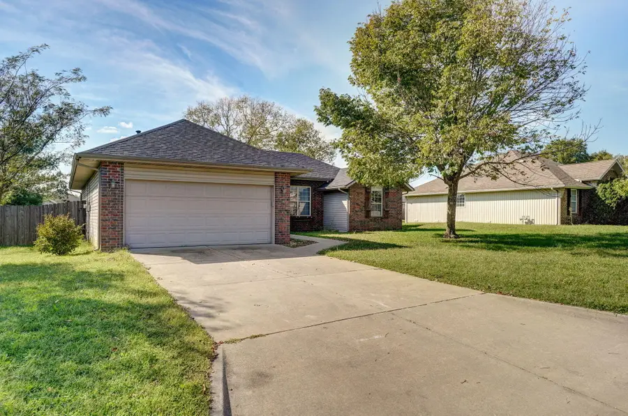 761 N Lexington Avenue, Republic, MO 65738 - Image #3