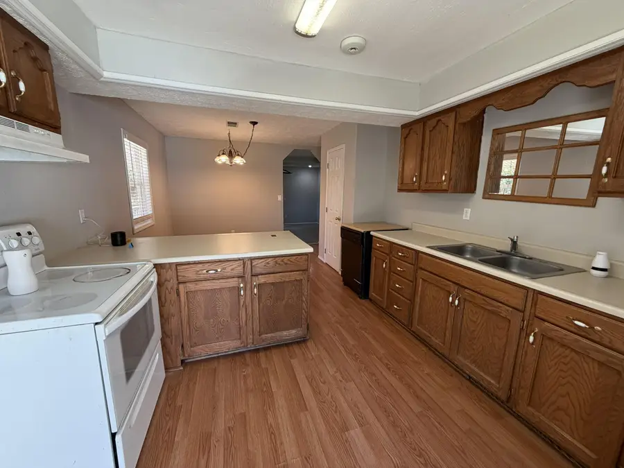 5562 Private Rd 2023, West Plains, MO 65775 - Image #3