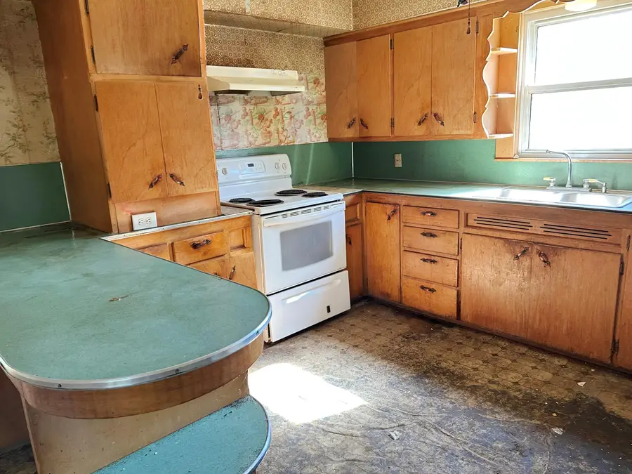 429 S West Avenue, Springfield, MO 65806 - Image #2