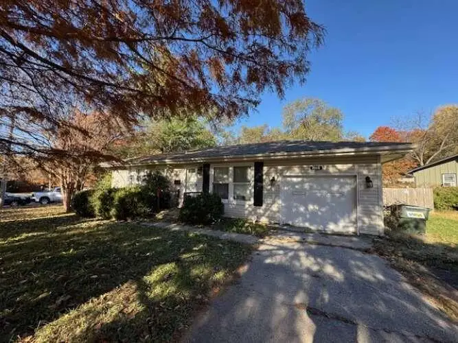 1508 NE Shady Lane, Kansas City, MO 64118 - Image #2