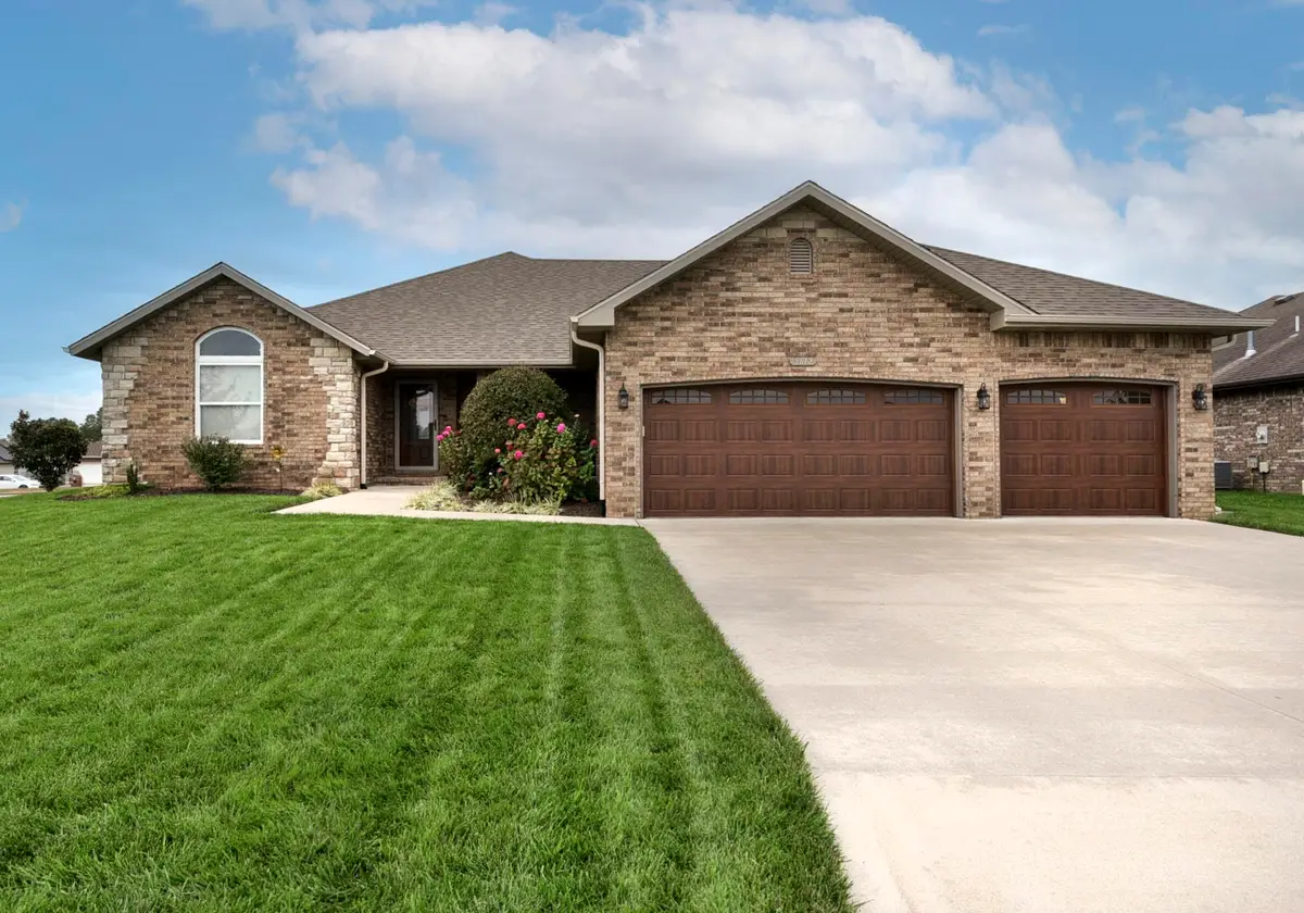 5612 S Cottonwood Drive, Battlefield, MO 65619 - Image #1