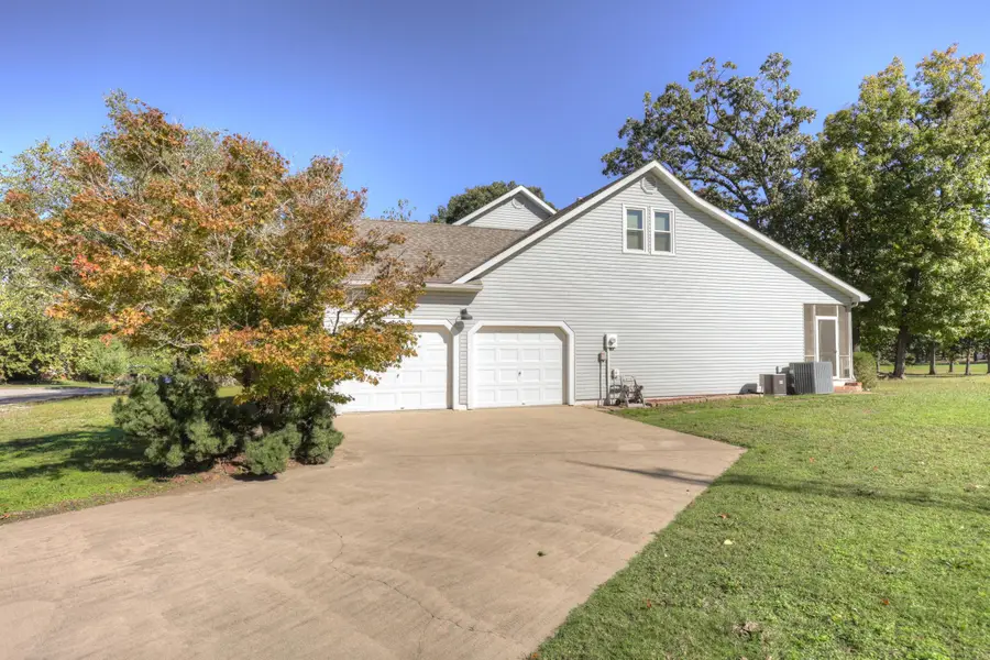 210 Lakeview Lane, Carl Junction, MO 64834 - Image #3