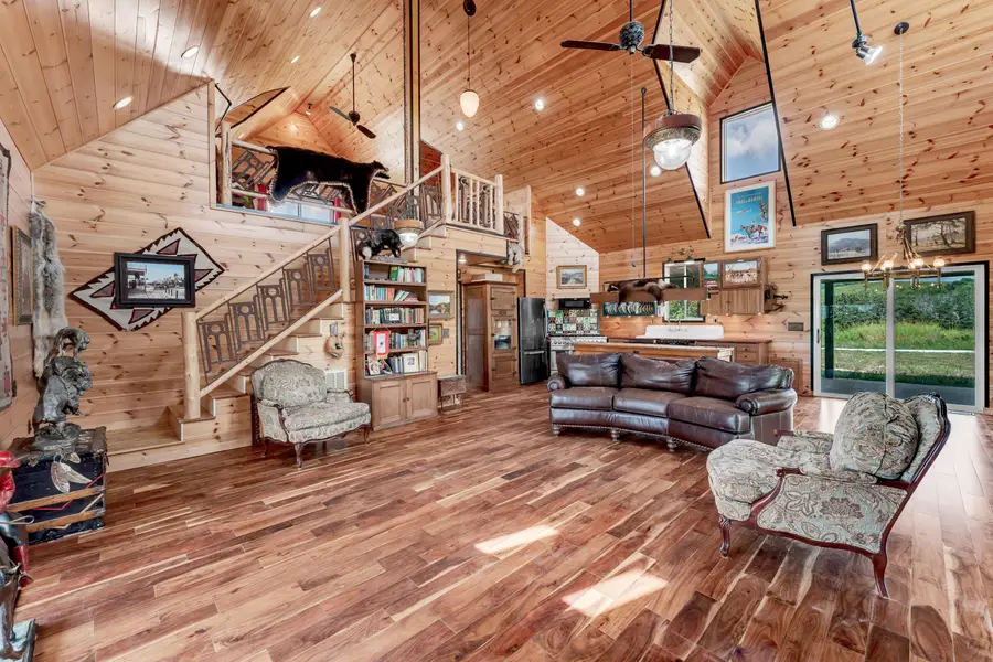 1820 Frank Rea Road, Kissee Mills, MO 65680 - Image #3