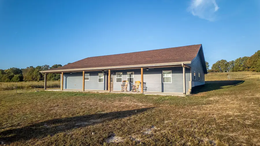 8689 County Road 7110, West Plains, MO 65775 - Image #3