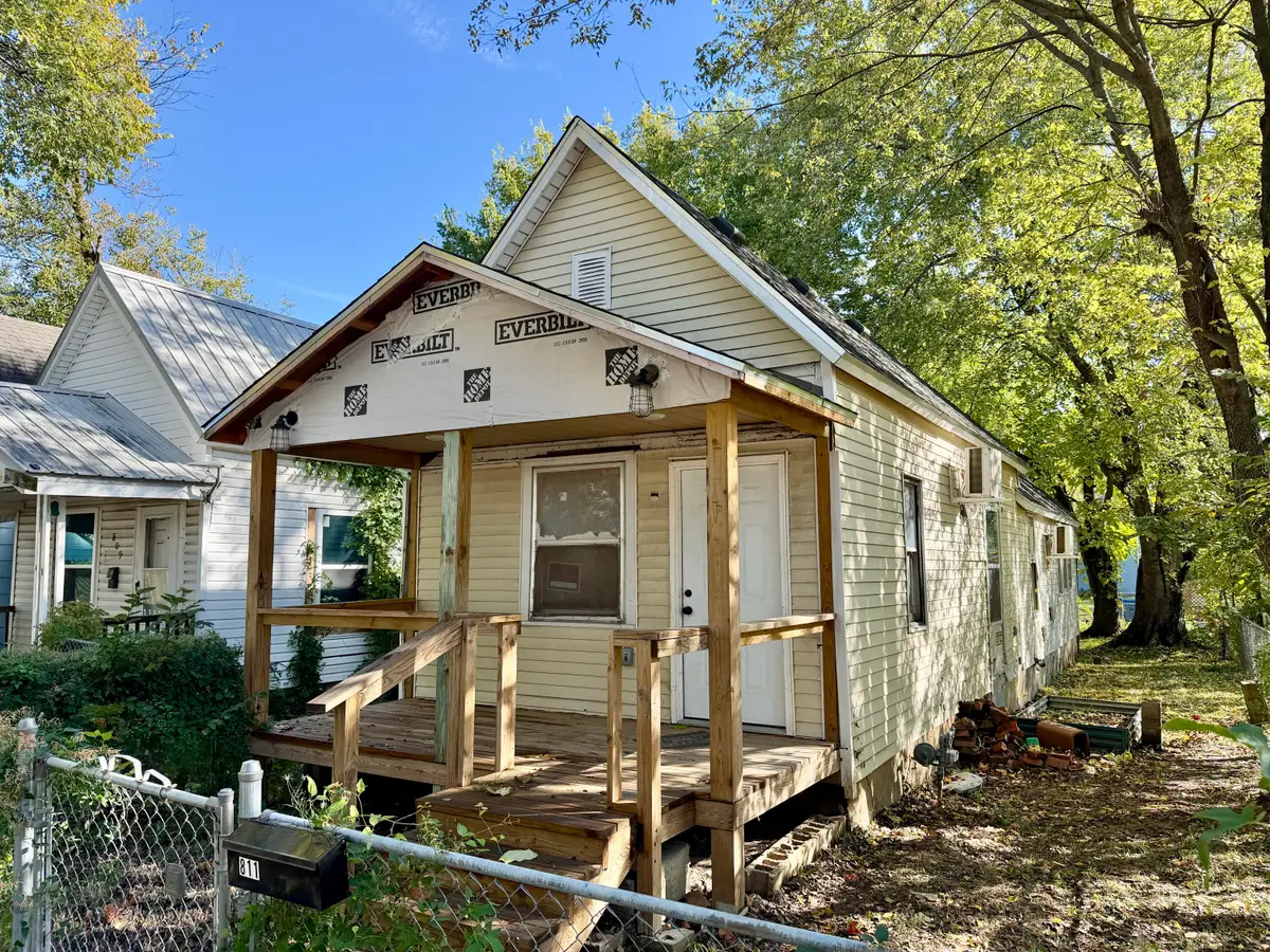 811 S Connor Avenue, Joplin, MO 64801 - Image #1