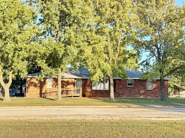 1303 S Forest Street, El Dorado Springs, MO 64744