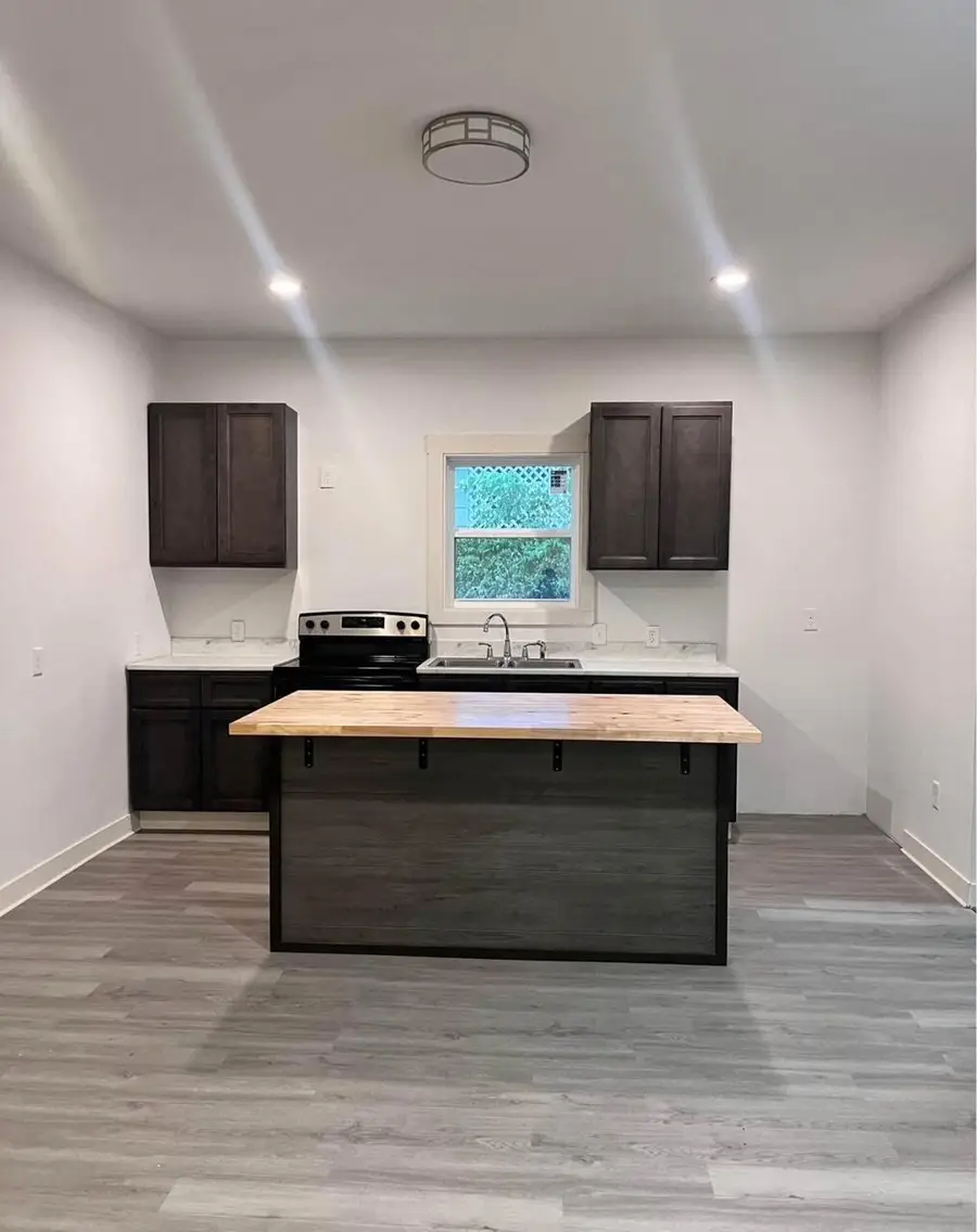 506 Hill Avenue, Ava, MO 65608 - Image #2