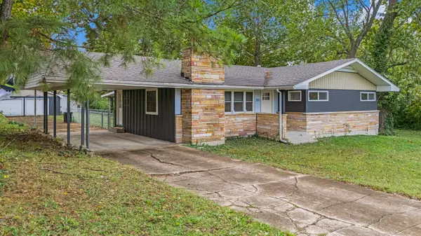 350 E Olden Street, West Plains, MO 65775