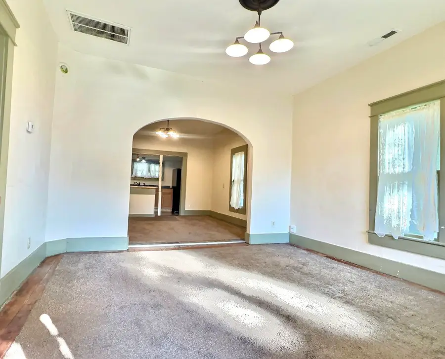 105 N Elm Street, Monett, MO 65708 - Image #3