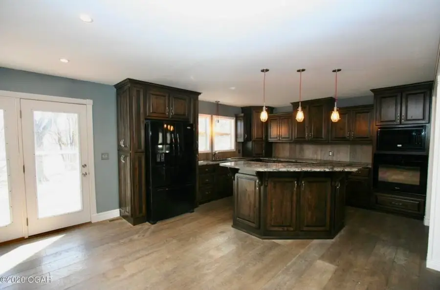 202 Split Rail Drive Drive, Joplin, MO 64801 - Image #2