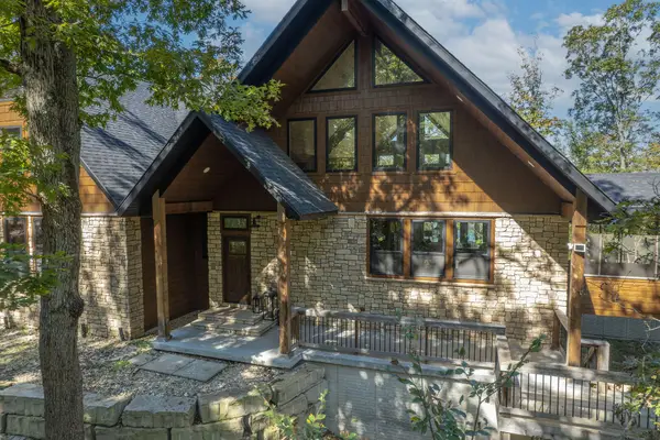 18682 E East Eagle Rock Beach Drive Drive, Eagle Rock, MO 65641