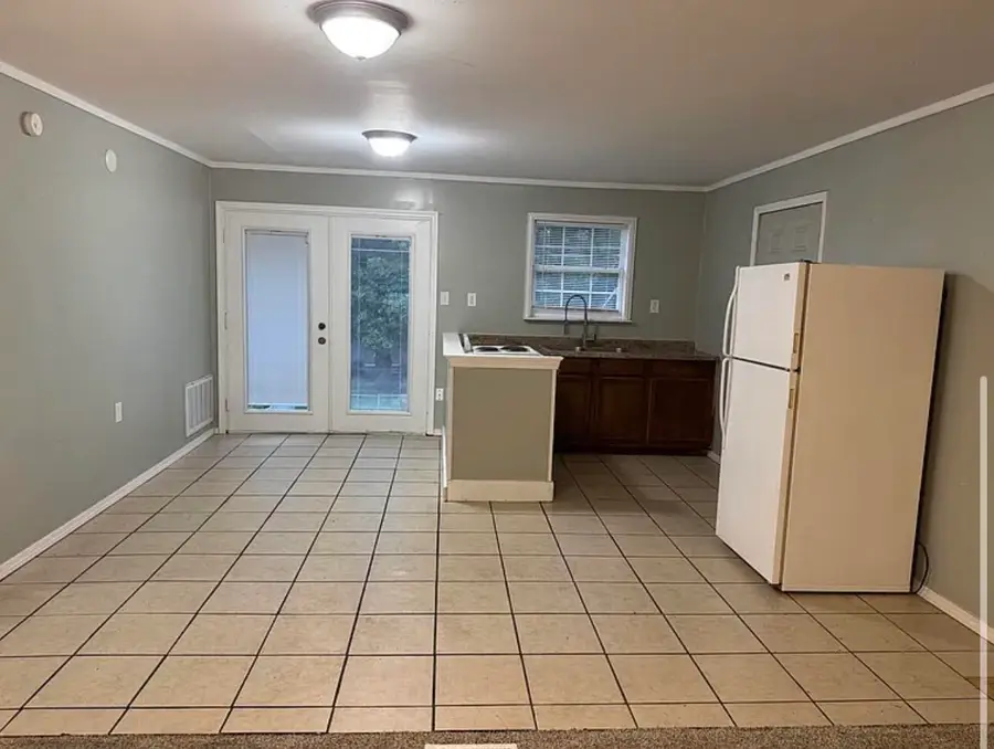 101 Cambridge Drive #A&B, Carl Junction, MO 64834 - Image #2