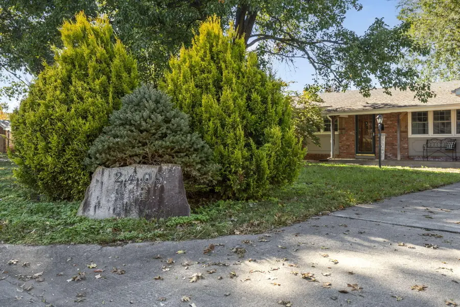 2405 S Rogers Avenue, Springfield, MO 65804 - Image #3