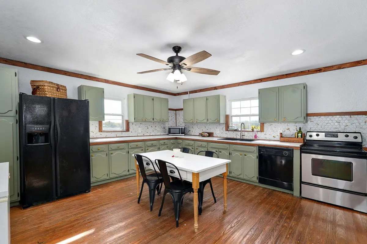 275 Rhea Street, Stotts City, MO 65756 - Image #1