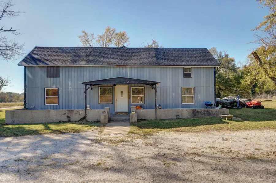 275 Rhea Street, Stotts City, MO 65756 - Image #2