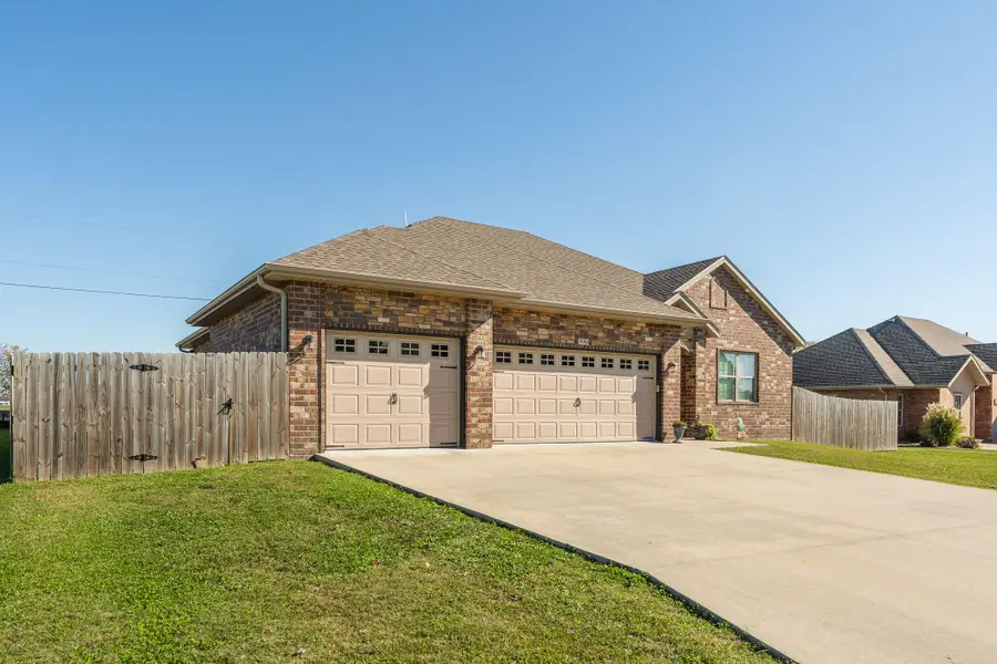 304 Regan Run, Marionville, MO 65705 - Image #3