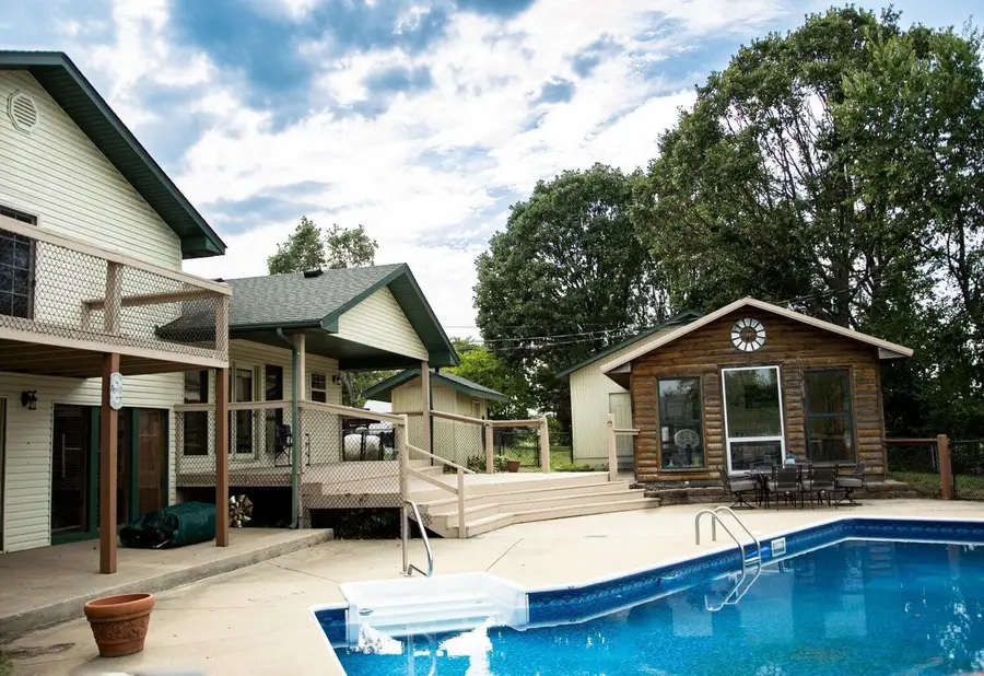 12655 Farm Road 2205 Circle, Cassville, MO 65625 - Image #3