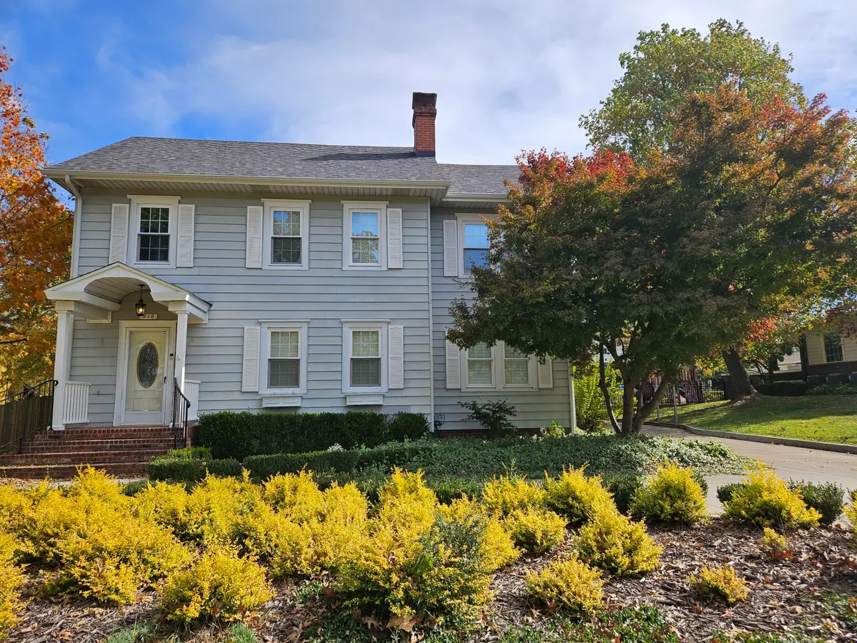 216 S Elliott Avenue, Aurora, MO 65605 - Image #1