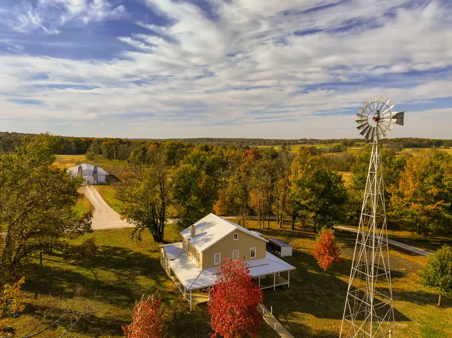 3555 E 1320 Road, El Dorado Springs, MO 64744 - Image #2