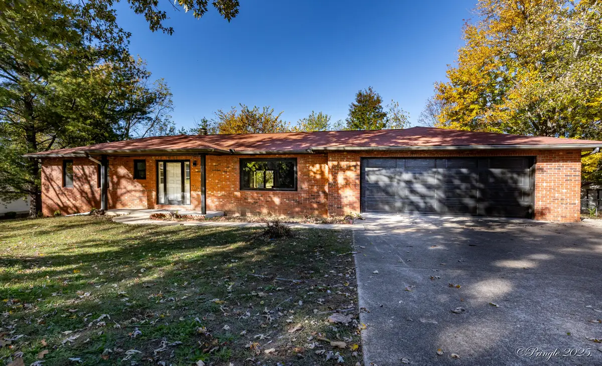 1577 W Broadway Ave, West Plains, MO 65775 - Image #1