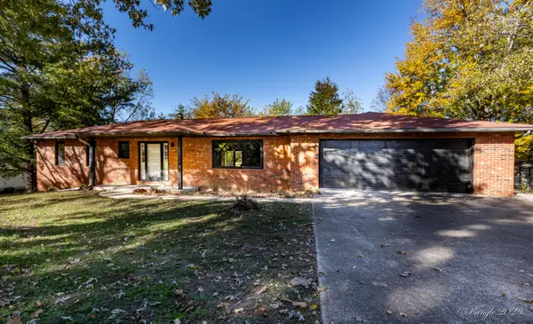 1577 W Broadway Ave, West Plains, MO 65775