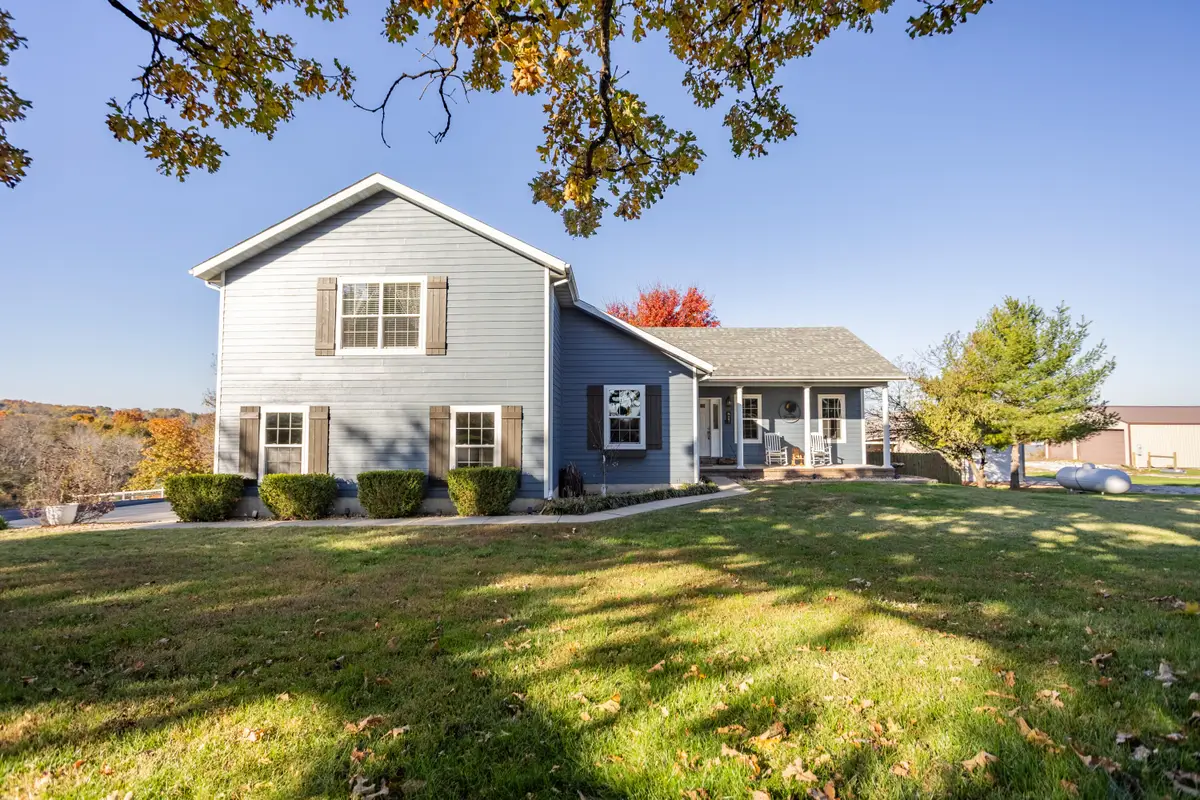 827 Quarry Road, Sparta, MO 65753 - Image #1