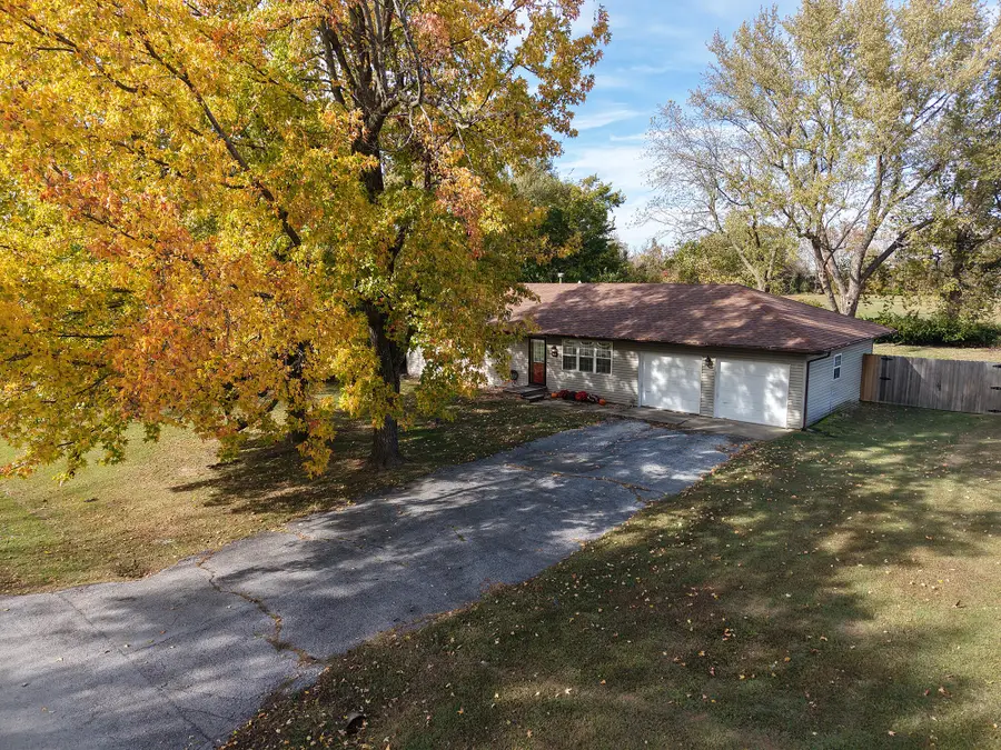 4141 W Ridgeview Street, Battlefield, MO 65619 - Image #2