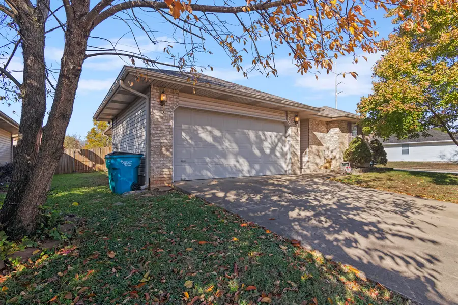 1131 N Ohara North Avenue, Springfield, MO 65802 - Image #2