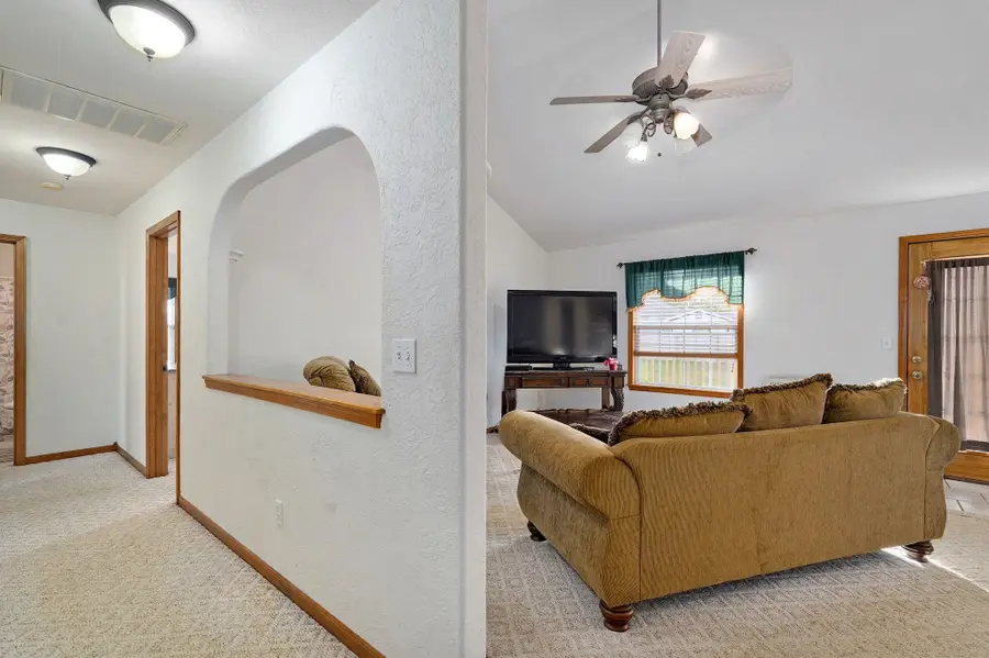 511 S Redbud Avenue, Strafford, MO 65757 - Image #3