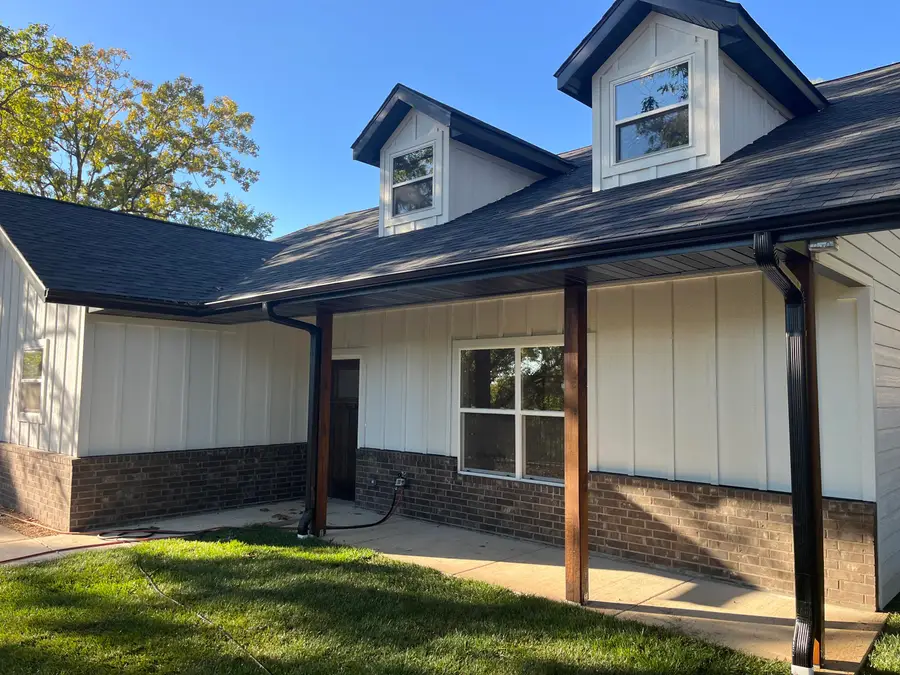 1049 Hanging Branch Ridge, Cape Fair, MO 65624 - Image #2