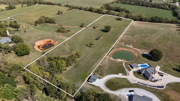 000 S Farm Rd 119, Battlefield, MO 65619