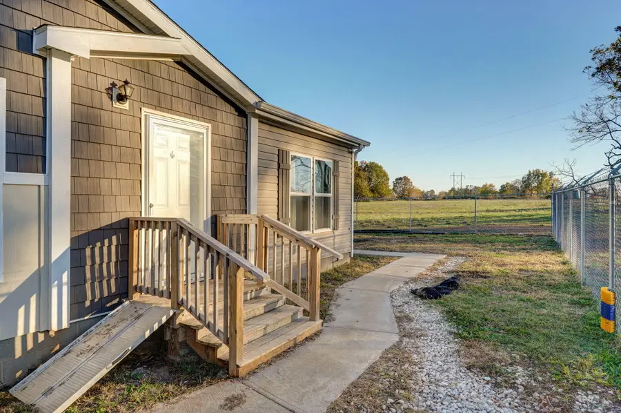 1700 N Farm Road 93, Springfield, MO 65802 - Image #2