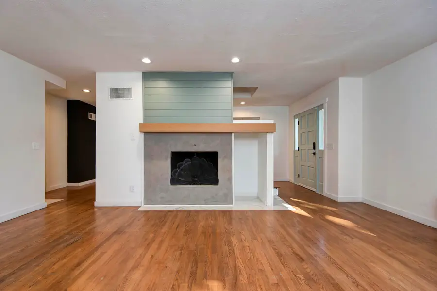 4261 S Meadowlark Drive, Springfield, MO 65810 - Image #3