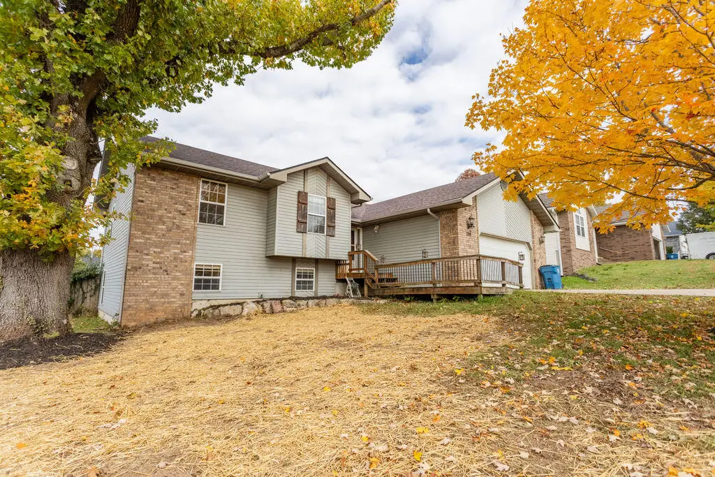 709 E Bryant Avenue, Ozark, MO 65721 - Image #1