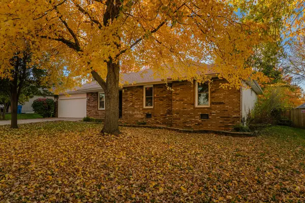 909 Erin Court, Nixa, MO 65714